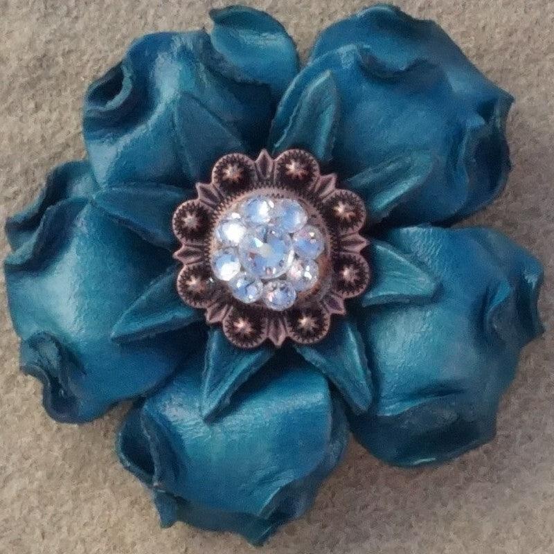 Turquoise Gardenia Flower With Copper Clear 1″ Concho
