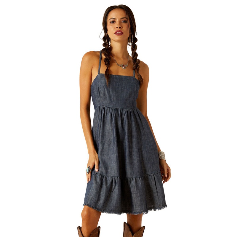 10051285 Ariat Women’s Calico Dress – Indigo Rinse