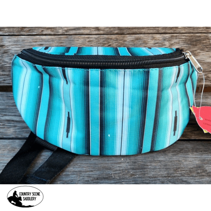 178168 Showman  Southwest Print Insulated Nylon Saddle Pouch