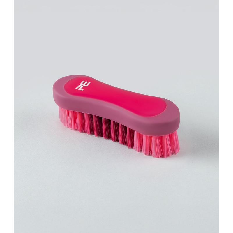 Soft-Touch Face Brush Wine & Fuchsia