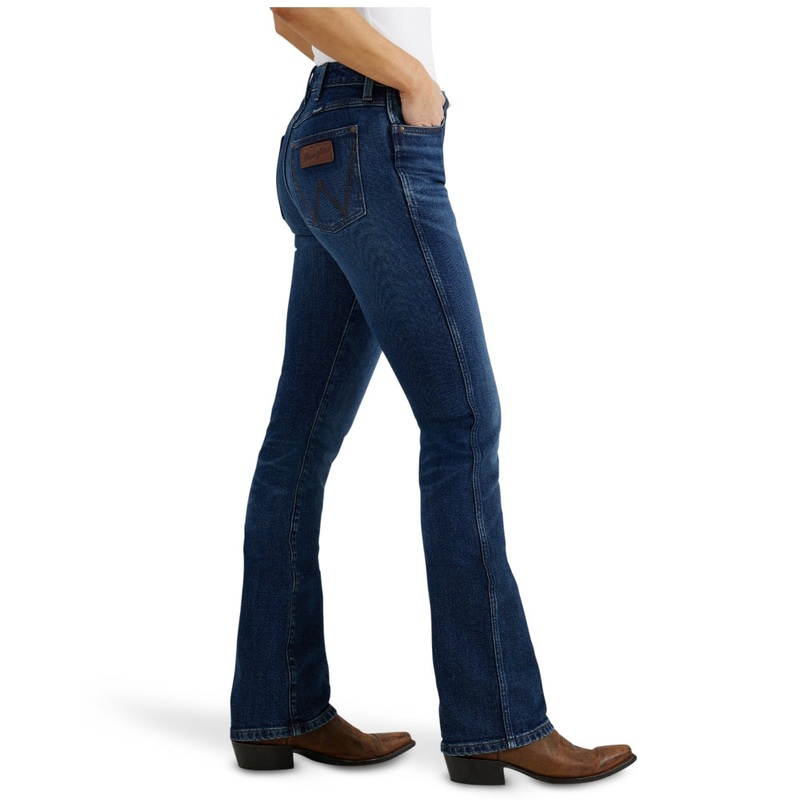 112352982 Wrangler Women’s Retro Bailey High Rise Bootcut Jean – Isla
