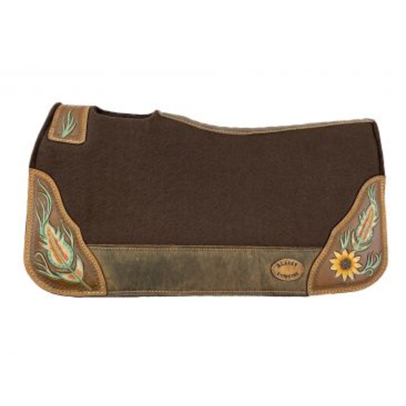 #KC-3901: Klassy Cowgirl 28×30 Barrel Style 1 Brown felt pad with antiqued feather & sunfl