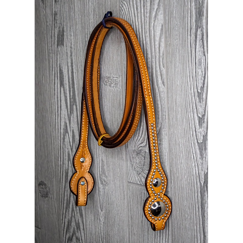 Spotted Roping Reins W/ Concho