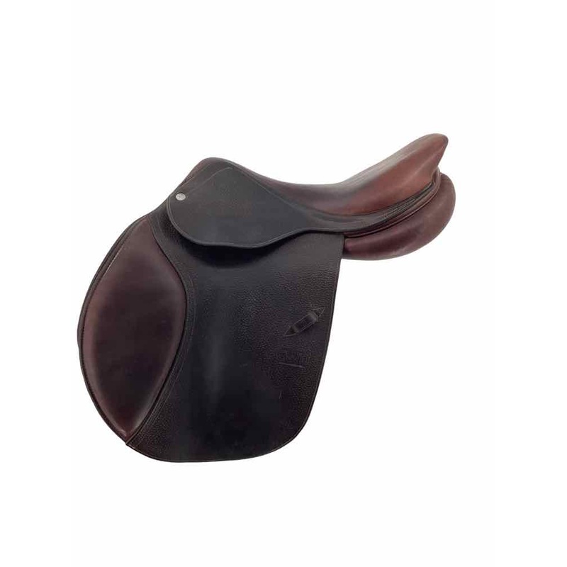 16.5″ CWD used close contact saddle B