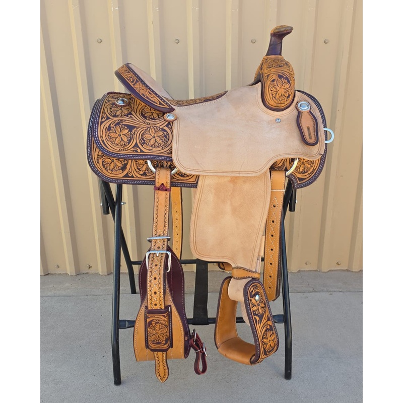 #1720 15.5″ Corriente Team Roping Saddle