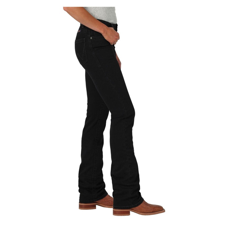 2337772 Wrangler Women’s Mid-Rise Boot Cut Willow Ultimate Riding Jean – Black