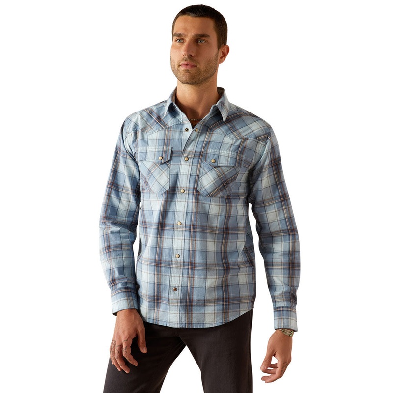 10054713 Ariat Men’s Hunter Retro Fit Long Sleeve Snap Shirt – Light Blue Plaid