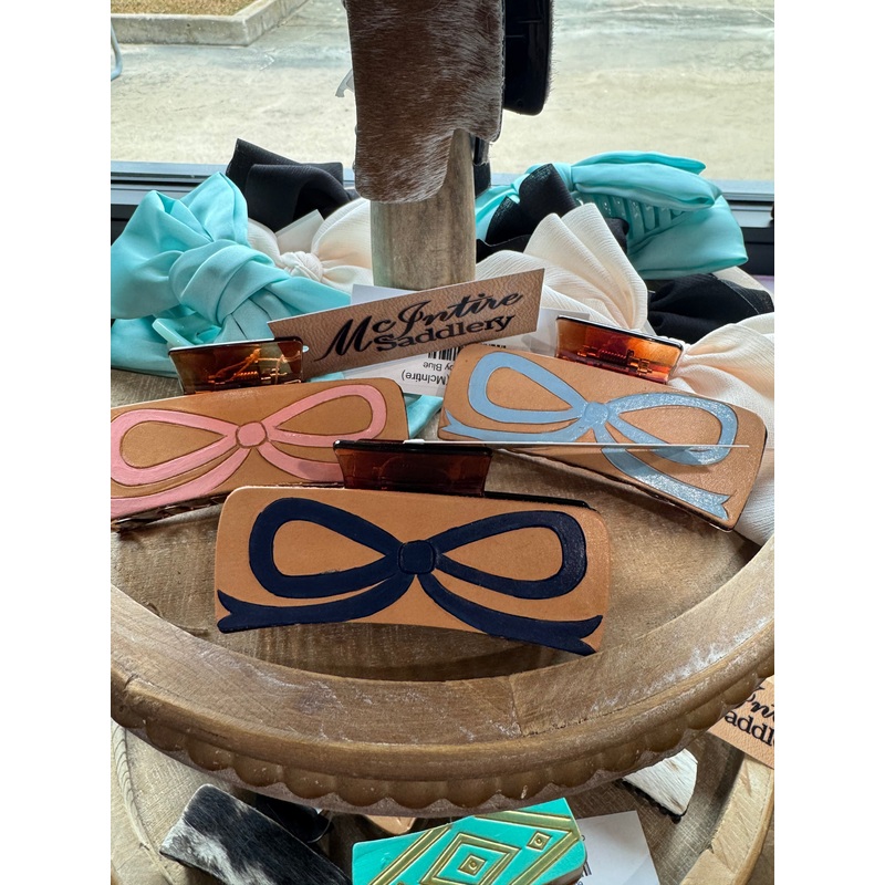 Bow Hair Clip (McIntire)