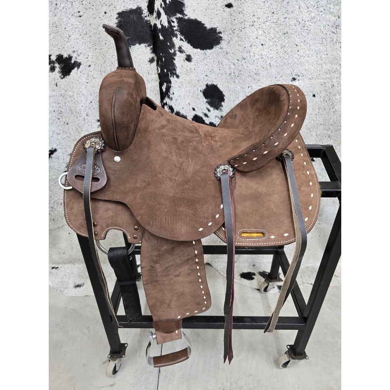 Chocolate Buckstitch Barrel Saddle