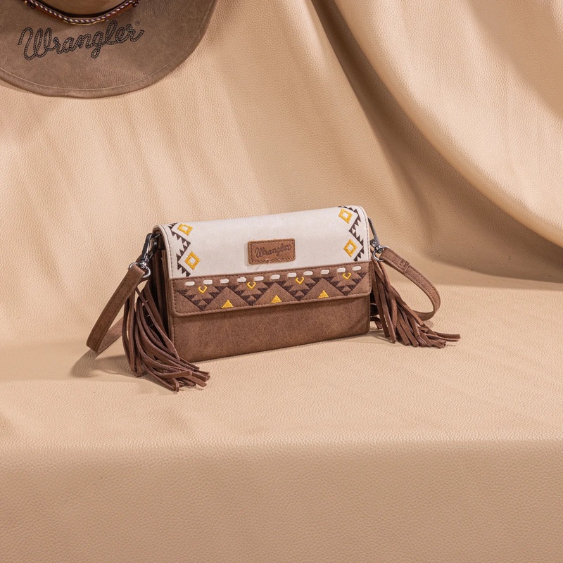 Wrangler Aztec Embroidered Wallet ~ Beige