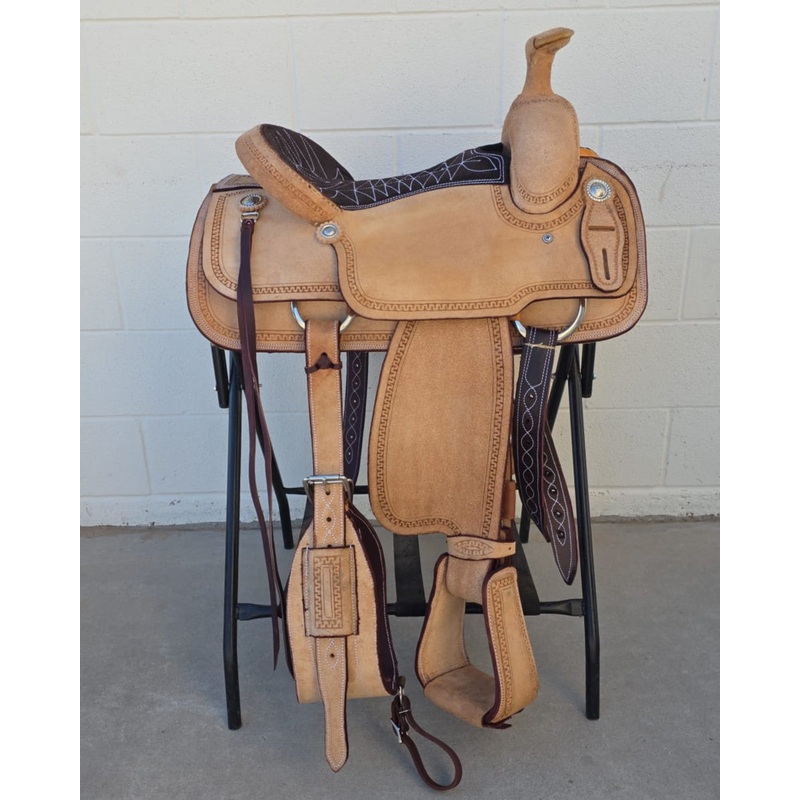 #1557 15″ Corriente Roping Saddle