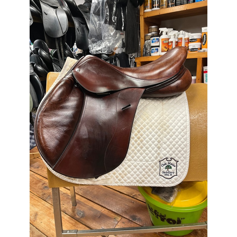 2014 Aires de Haute Jump Saddle- 17.5″