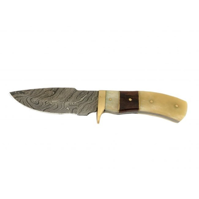 The Bone Collector  This Damascus Blade Knife with 4″ blade and 4″ handle