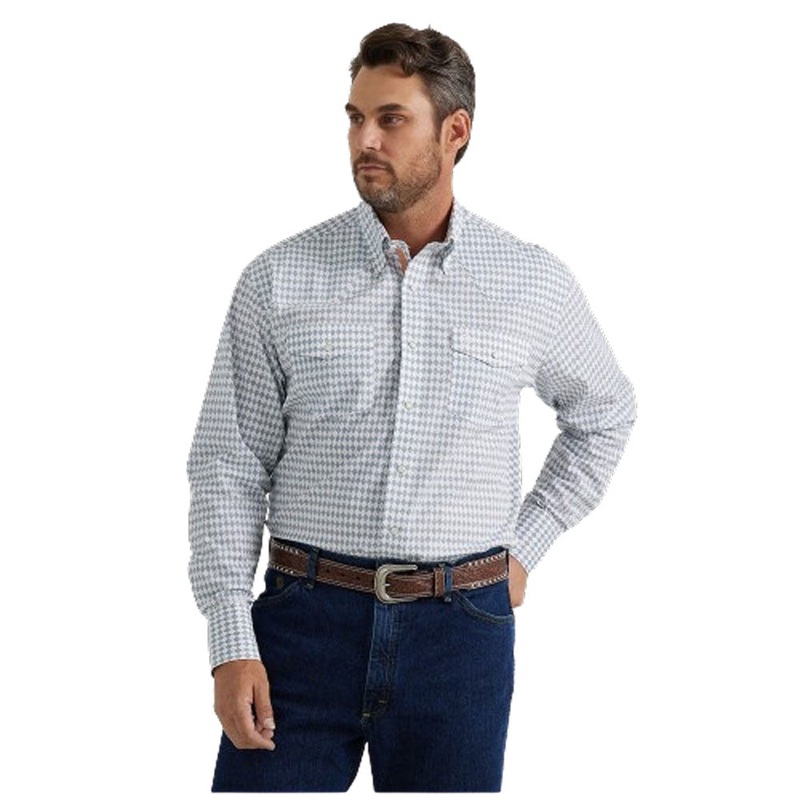 112344892 Wrangler Men’s George Strait Buttondown Long Sleeve Shirt – White